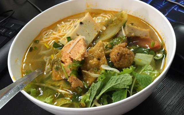 Quán Ăn Bún Chả Cá Tuấn Mỹ