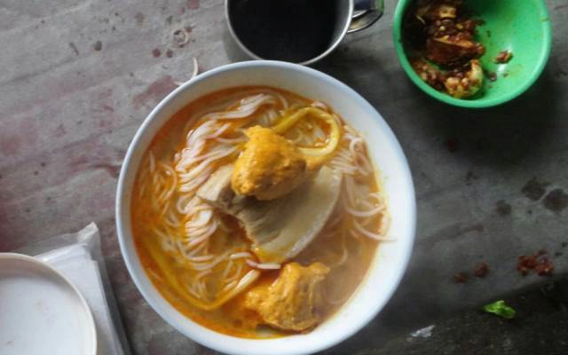 Quán Ăn Bún Chả Cua