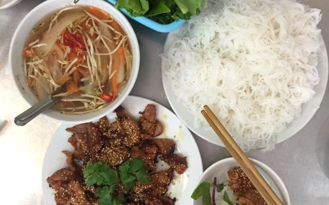 Quán Ăn Bún Chả Hà Nội - Uy Nỗ
