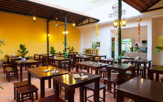 Quán Ăn Bún Chả Hà Nội Xưa - Phạm Văn Bạch