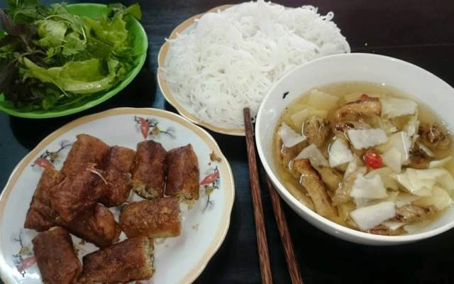Quán Ăn Bún Chả Hà Thành, Nem Cua Bể
