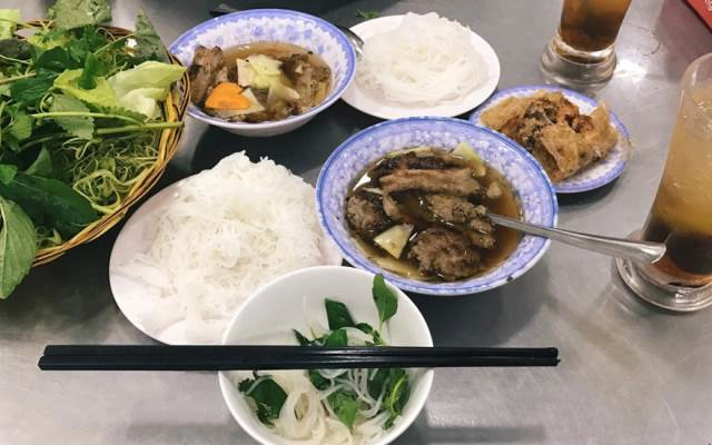 Quán Ăn Bún Chả Hồ Gươm - Bún Chả Hà Nội - Sư Vạn Hạnh