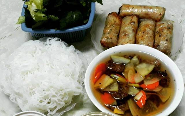 Quán Ăn Bún Chả Nem - Cầu Giấy