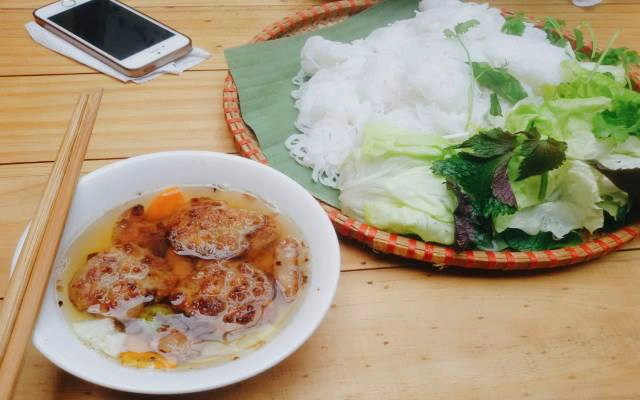 Quán Ăn Bún Chả Quê - Ngõ Bà Triệu