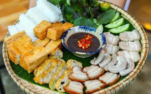 Quán Ăn Bún Đậu Hàng Khay