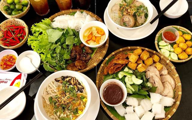 Quán Ăn Bún Đậu Maika - Bún Mọc & Bún Chả