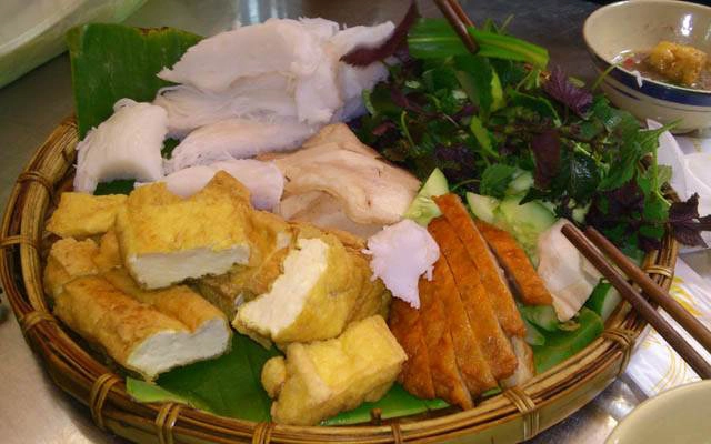 Quán Ăn Bún Đậu Mắm Tôm - Ao Sen