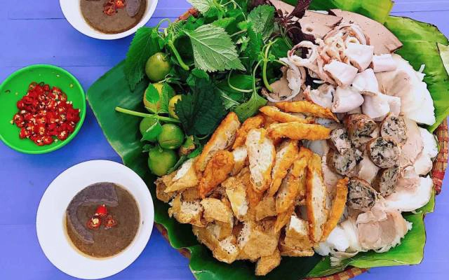 Quán Ăn Bún Đậu Mắm Tôm - Chiến Thắng