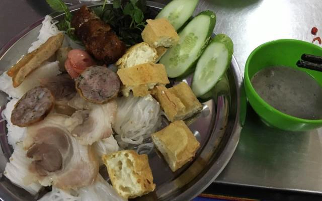 Quán Ăn Bún Đậu Mẹt & Bún Chả Nem Rán - Dương Quảng Hàm