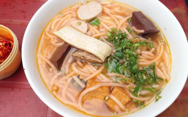Quán Ăn Bún Đỏ & Gỏi Cuốn
