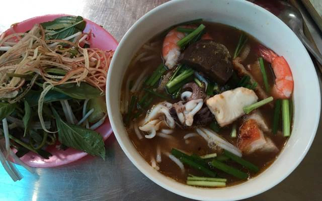 Quán Ăn Bún Mắm Chợ Bàn Cờ