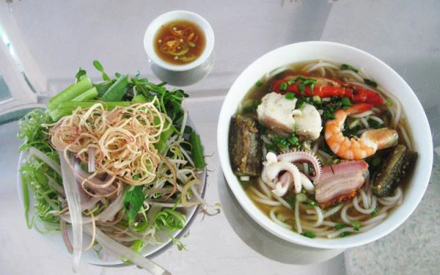 Quán Ăn Bún Mắm & Xiên Que