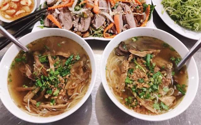 Quán Ăn Bún Măng Vịt - Bế Văn Cấm