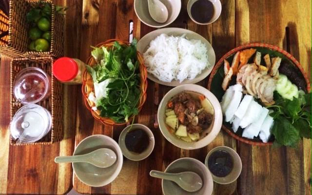 Quán Ăn Bún Mẹt Việt