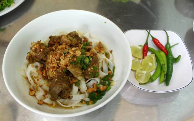 Quán Ăn Bún - Mì Quảng Cô Hà