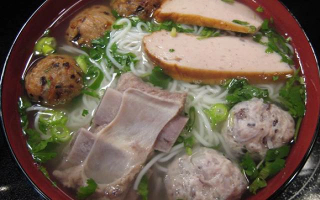 Quán Ăn Bún Mọc - Tạ Hiện