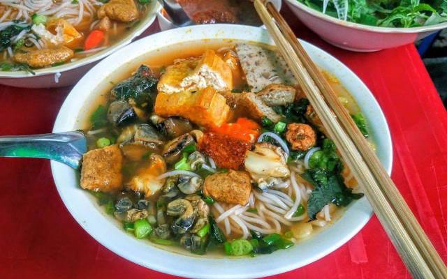 Quán Ăn Bún Ốc Bà Nguyệt