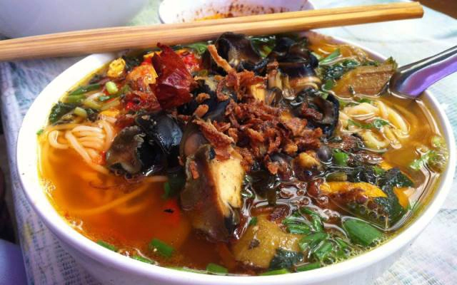 Quán Ăn Bún Ốc Cô Lan