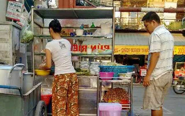 Quán Ăn Bún Riêu Bánh Đa Cua - Nguyễn Văn Công