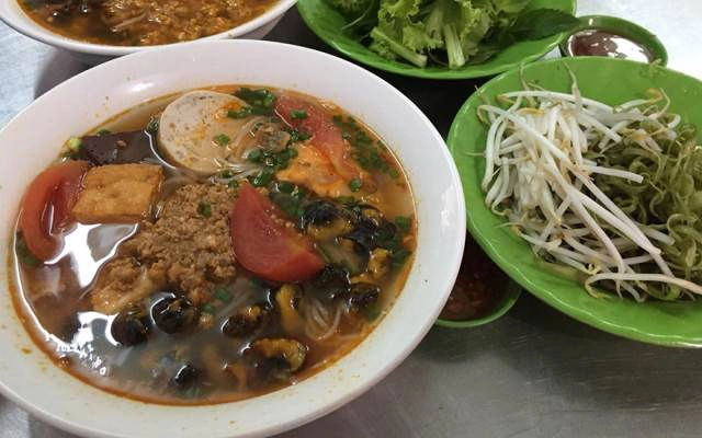 Quán Ăn Bún Riêu & Canh Bún - Phan Đình Phùng