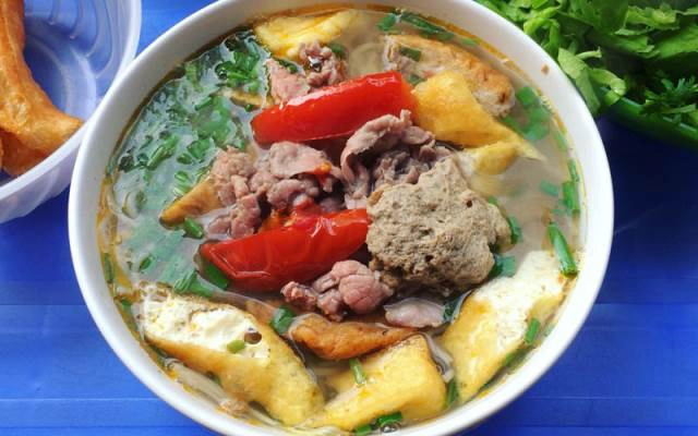 Quán Ăn Bún Riêu - Công Trường Quốc Tế