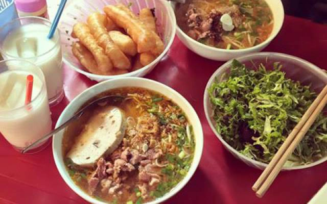 Quán Ăn Bún Riêu Cua Bò & Bánh Đa Cá Rô