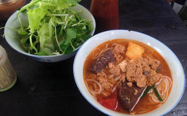 Quán Ăn Bún Riêu Dì Sang