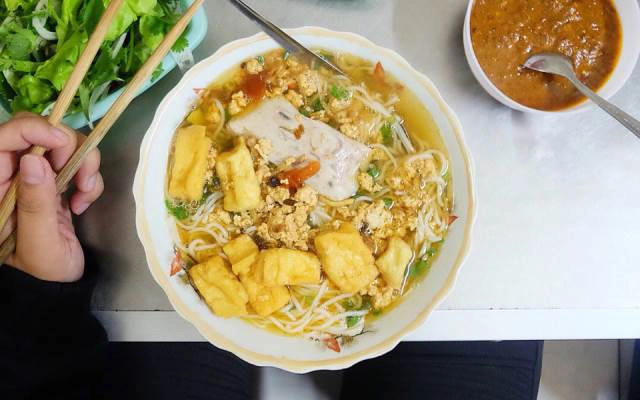 Quán Ăn Bún Riêu Nghèo