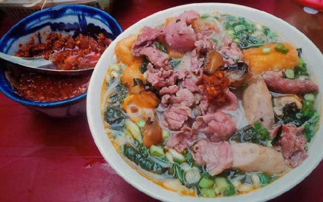 Quán Ăn Bún Riêu Ốc Bà Là