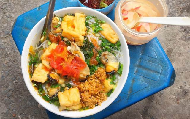 Quán Ăn Bún Riêu Ốc - Đại La