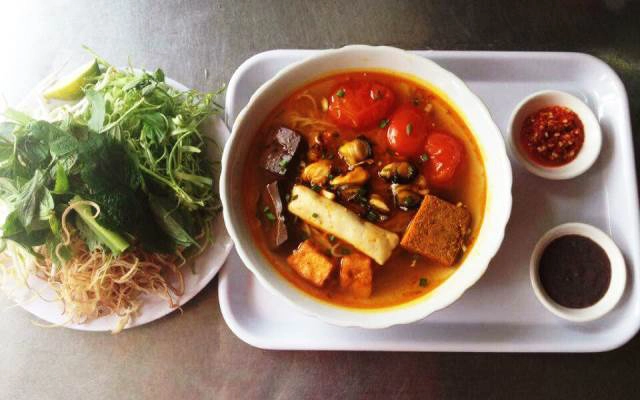 Quán Ăn Bún Riêu Trang