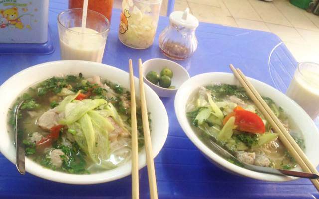 Quán Ăn Bún Sườn Chua - Phạm Ngọc Thạch