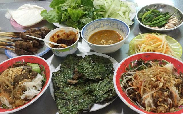 Quán Ăn Bún Thịt Nướng Bà Trai - Đống Đa