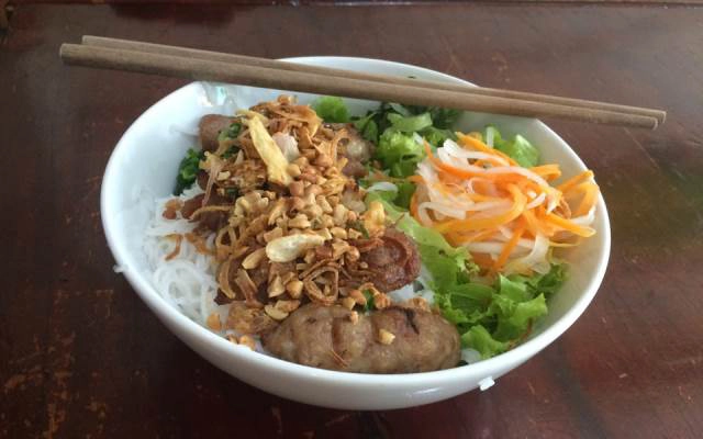 Quán Ăn Bún Thịt Nướng - Lê Văn Lương