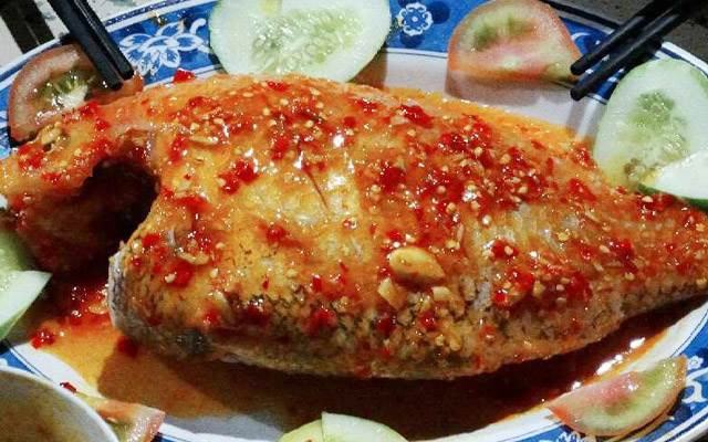 Quán Ăn Cá Mập Quán