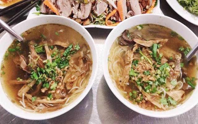 Quán Ăn Cà Ri & Bún Măng Vịt