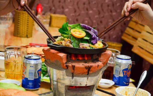 Quán Ăn Cà Te Quán - Bò Nhúng Me - Khu Ẩm Thực Food Square