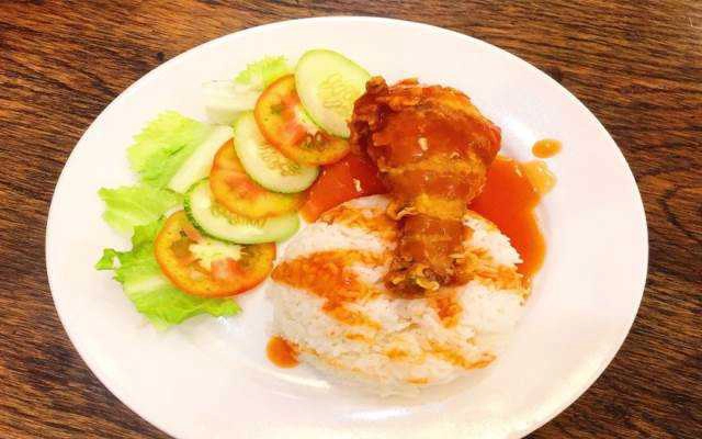 Cafe Aloha Chef Dean House