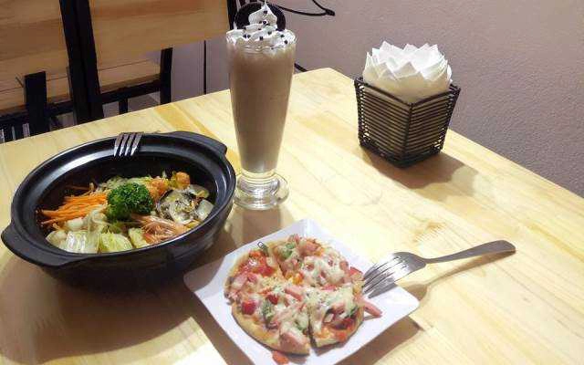Cafe Be One - Fast Food & Drink
