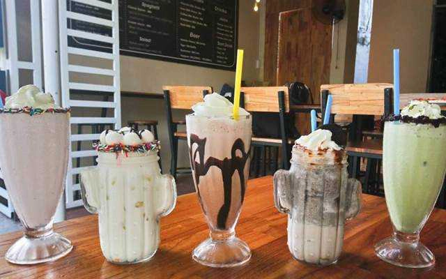 Cafe Berry Kitchen & Drink