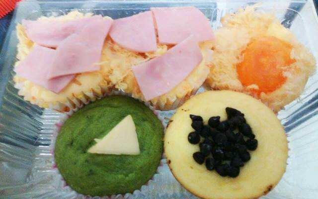 Cafe Bina - Cake & Milk Tea