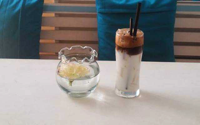 Cafe Blue & White - Trà Sữa - Hoàng Diệu