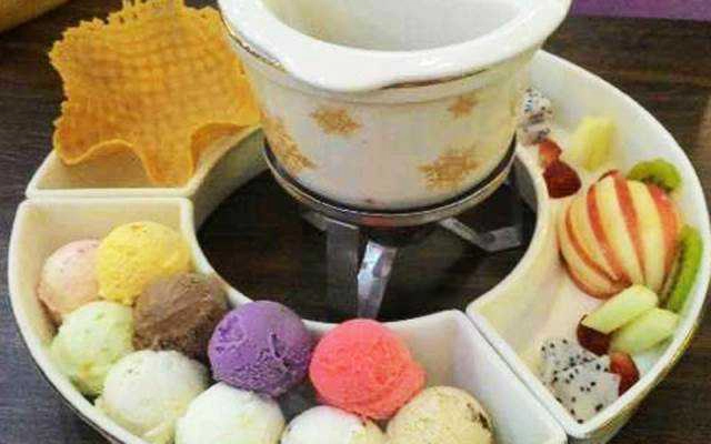 Cafe BUD'S Ice Cream - Vincom Center