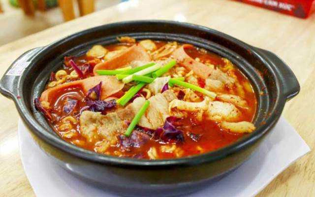 Cafe Bụi Tea - Food & Drink