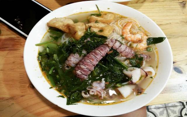 Quán Ăn Cafe, Bún Hải Sản & Cháo Niêu - Tô Hiệu