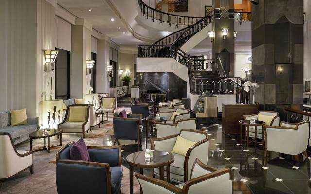 Cafe Cava Lounge