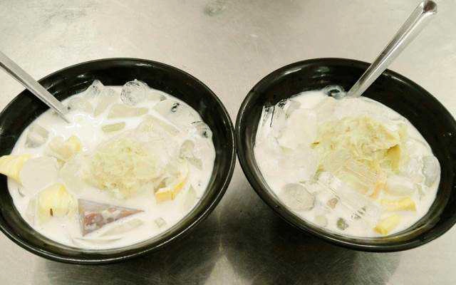 Cafe Chè Thái 4 Mùa