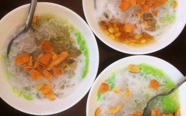 Cafe Chè Thập Cẩm 117 - Đội Cấn