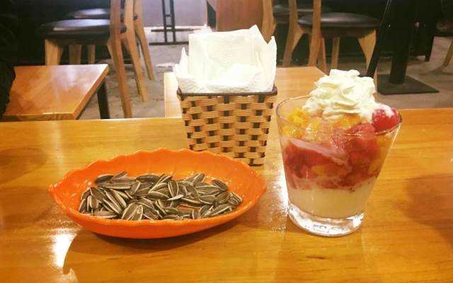 Cafe Cherry Milk Tea & Street Food