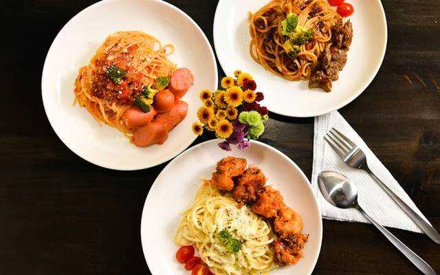 Cafe For U - Spaghetti Box And Tea
